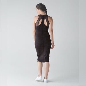 Lululemon Globetrotter Dress
Wee Are From Space Cool Cocoa Soot Light